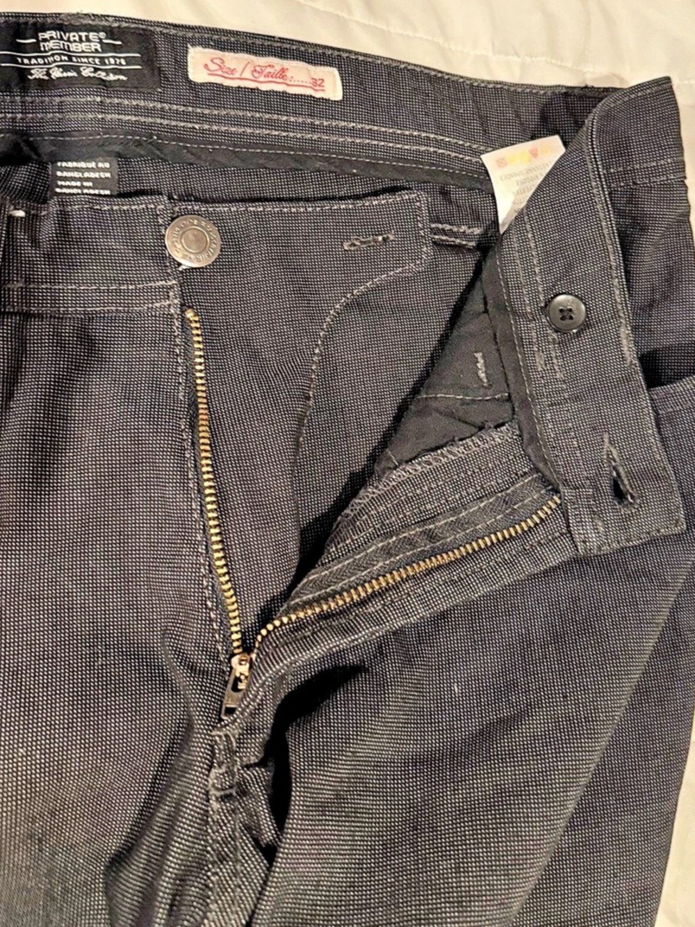 Private Member Men's Charcoal Gray Textured Pants in size 34x32 in excellent pre